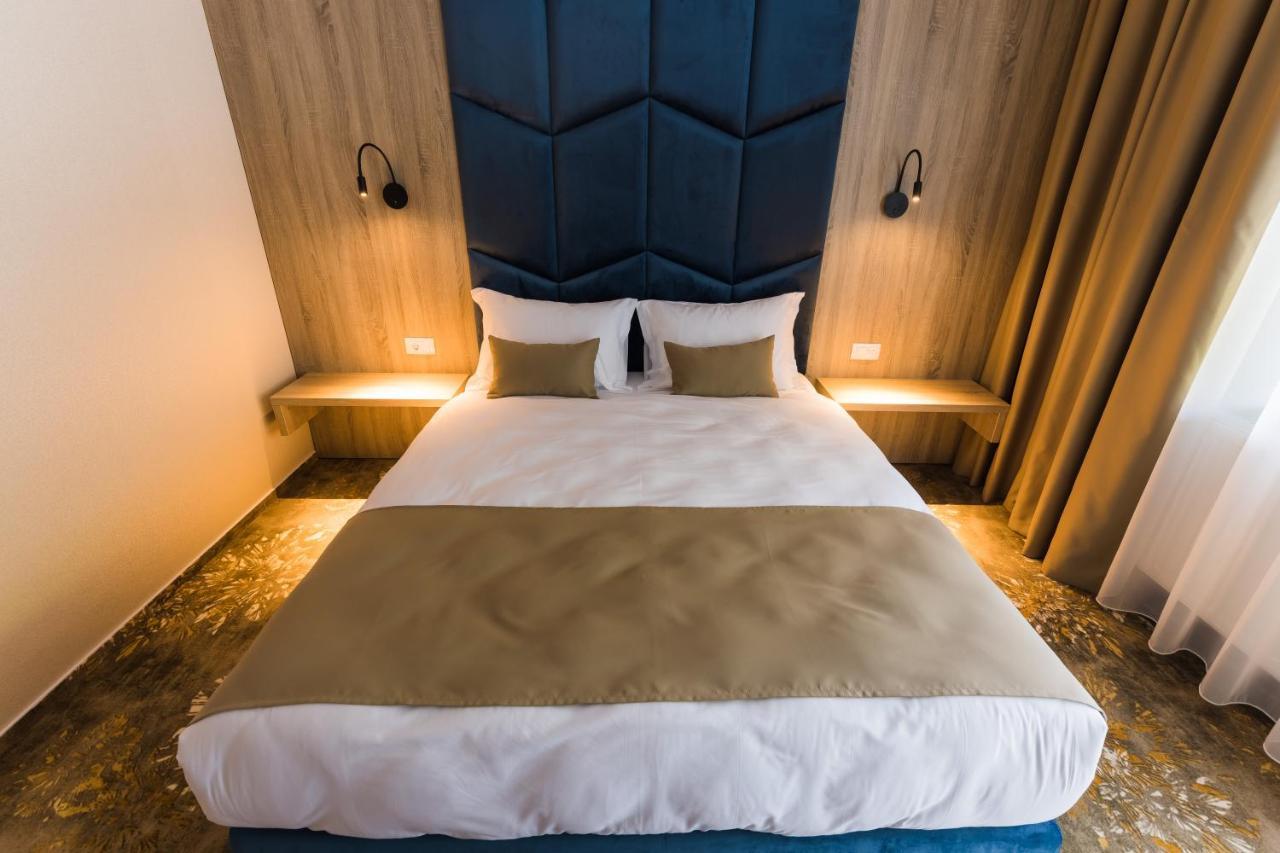 Nedei Hotel&Spa Transalpina Martinie Ngoại thất bức ảnh