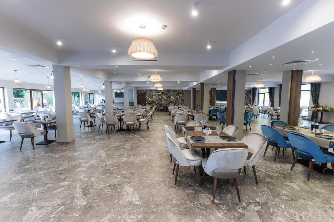 Nedei Hotel&Spa Transalpina Martinie Ngoại thất bức ảnh