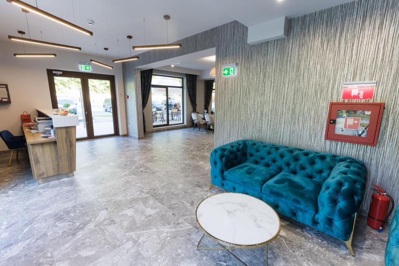 Nedei Hotel&Spa Transalpina Martinie Ngoại thất bức ảnh