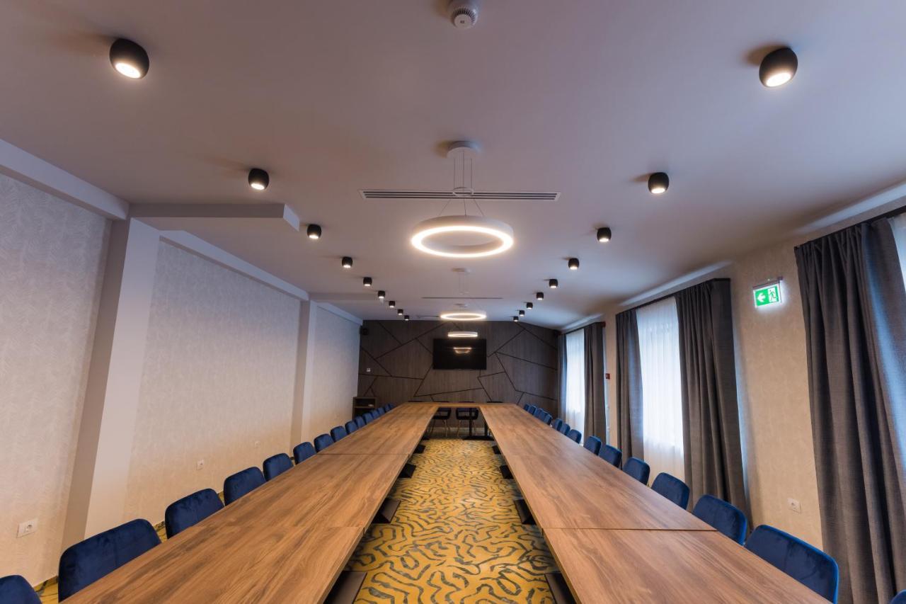 Nedei Hotel&Spa Transalpina Martinie Ngoại thất bức ảnh