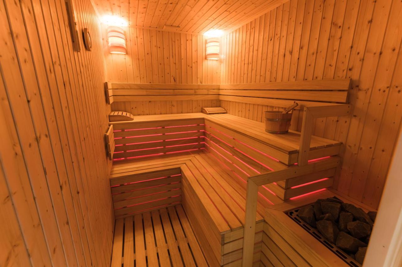 Nedei Hotel&Spa Transalpina Martinie Ngoại thất bức ảnh